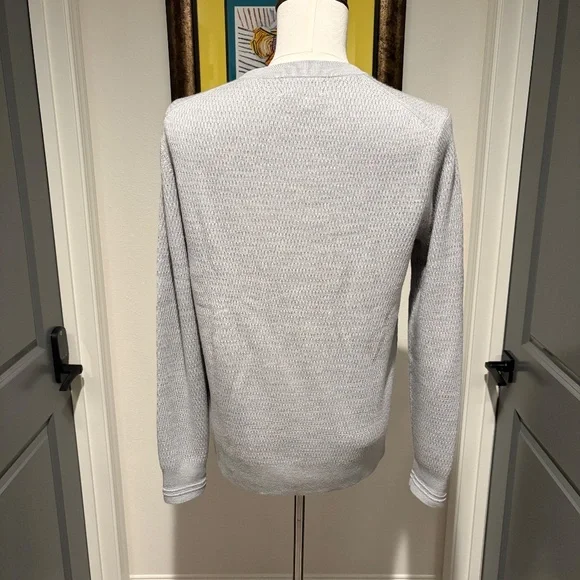Banana Republic Men's Textured Grey Crewneck Sweater Size M Brand New - Picture 3 of 4
